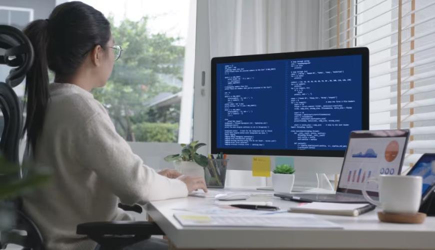 云梦县企业数字化解决方案:机器学习赋能商业模式升级的核心路径